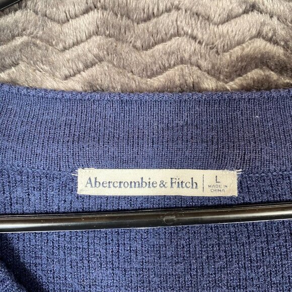 Abercrombie & Fitch Blue V-Neck Sweater "Go Sports" Casual Pullover, Womens sz L - Picture 4 of 8